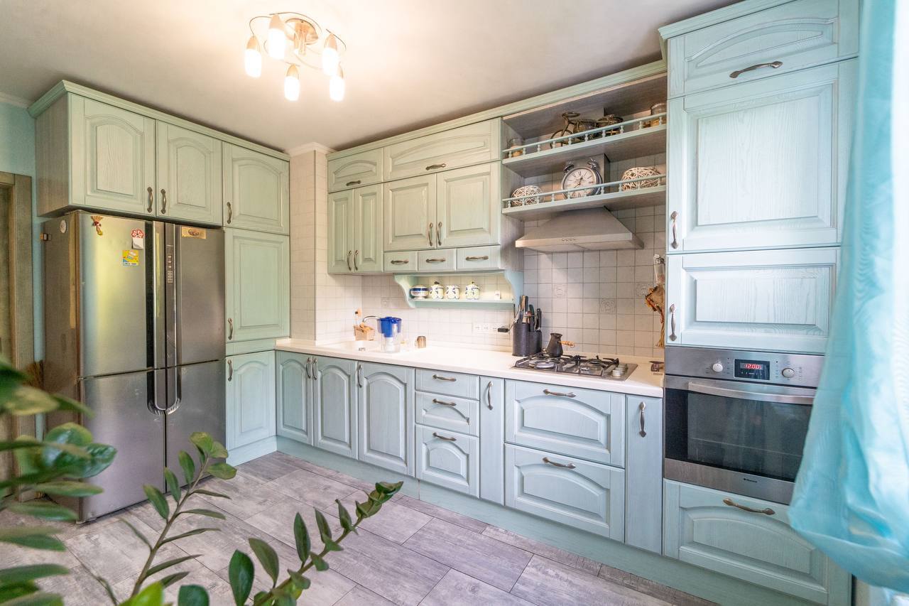 Продажа 3-комнатной квартиры 93 м², Петрова Генерала ул., 22А