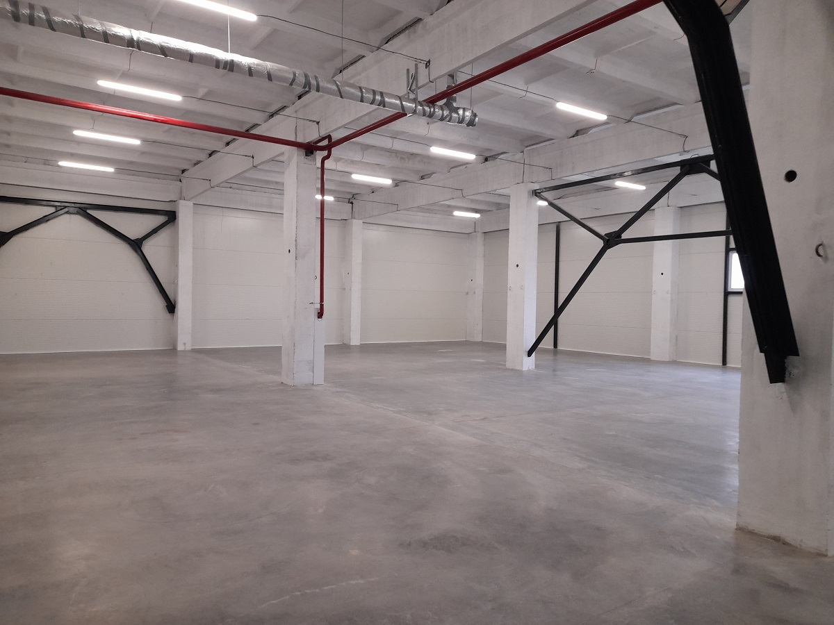 Аренда склада 470 м², Депутатская ул.