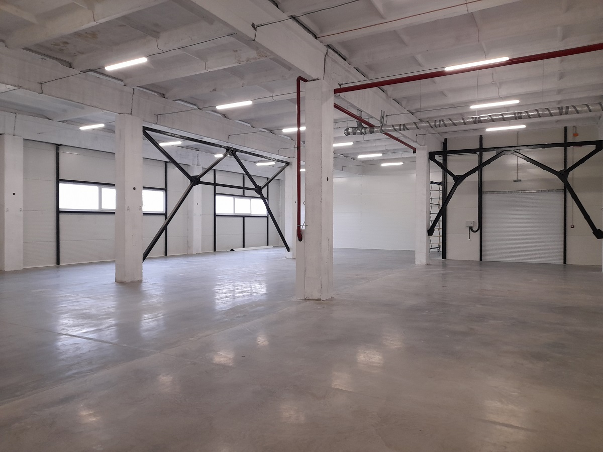 Аренда склада 470 м², Депутатская ул.