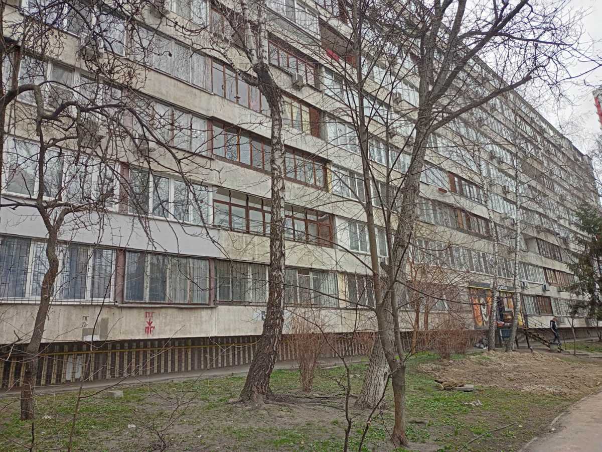 Продаж 3-кімнатної квартири 78 м², Євгена Коновальця вул., 37