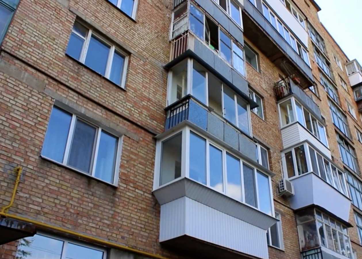 Продаж 2-кімнатної квартири 44.3 м², Дегтярівська вул., 58