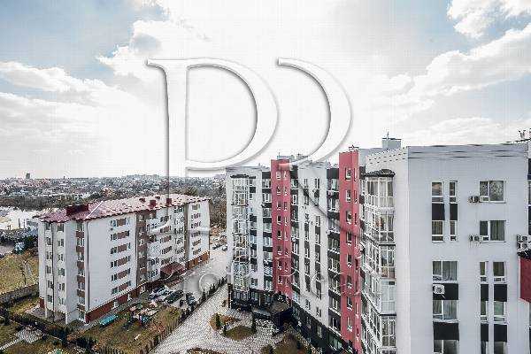 Продаж 1-кімнатної квартири 38 м², Покровська вул., 2/1