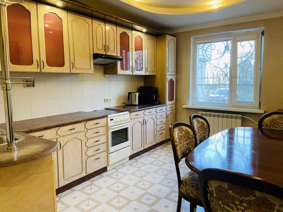 Продажа 3-комнатной квартиры 104 м², Бориса Гмыри ул., 9