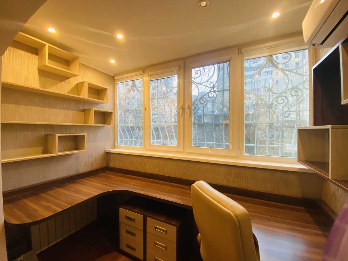 Продажа 3-комнатной квартиры 104 м², Бориса Гмыри ул., 9