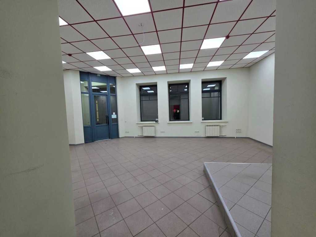 Аренда магазина 70 м², Михайловская ул., 19