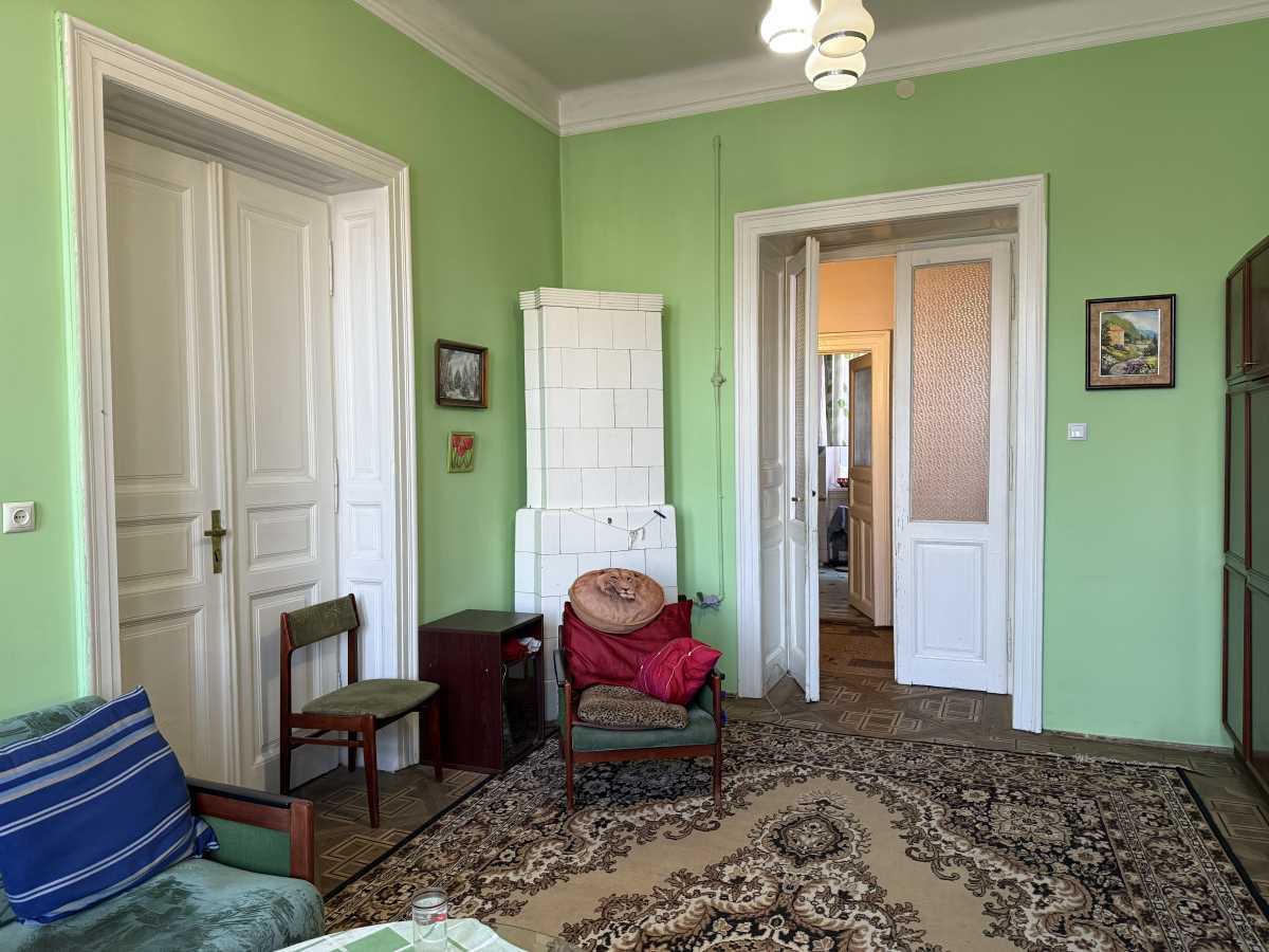 Продажа 4-комнатной квартиры 101.7 м², Костя Левицкого ул.