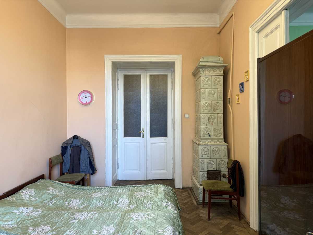 Продажа 4-комнатной квартиры 101.7 м², Костя Левицкого ул.