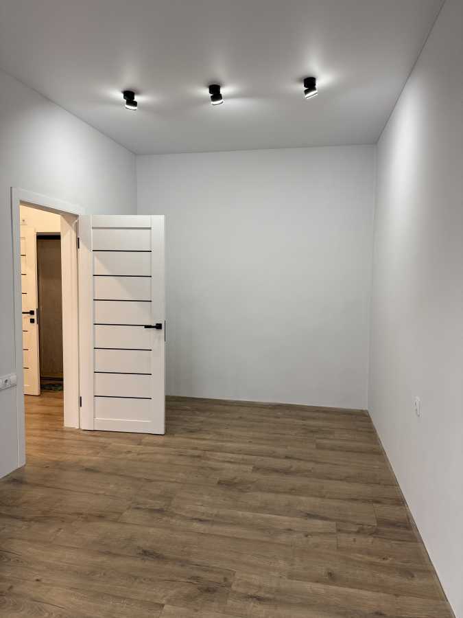 Продажа 1-комнатной квартиры 30.4 м², Дмитрия Витовского ул.