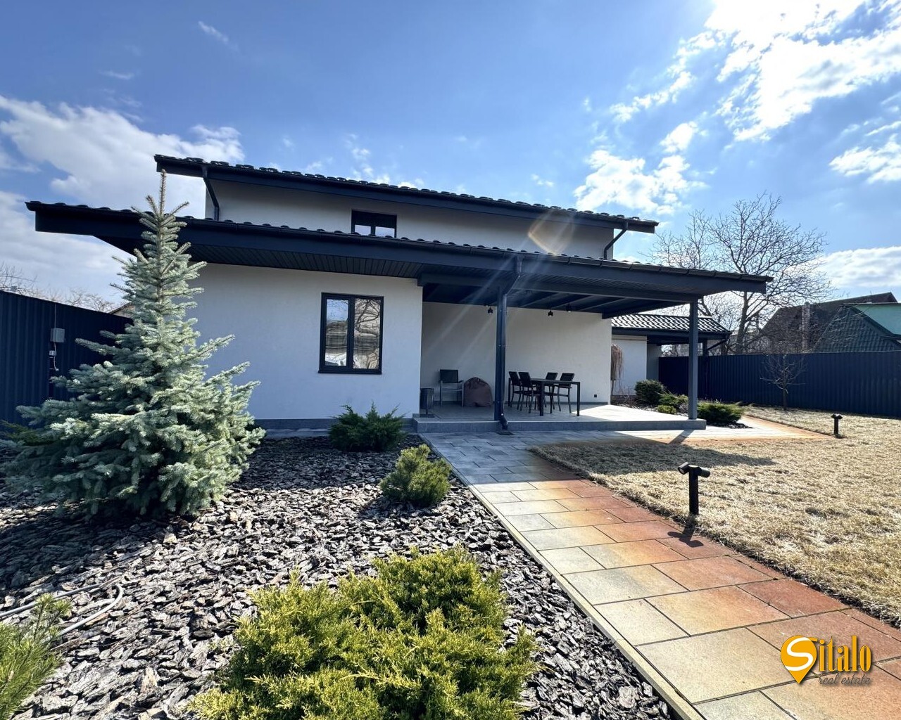 Аренда дома 100 м², 1-я Озерная ул.