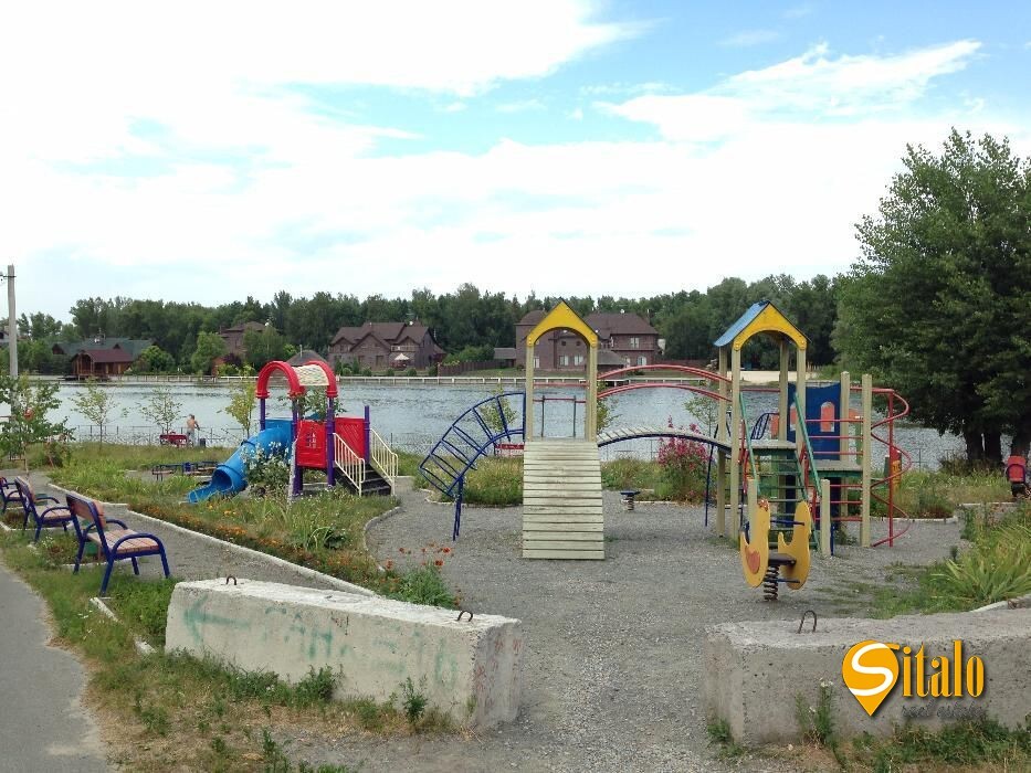 Продаж ділянки під індивідуальне житлове будівництво 16 соток