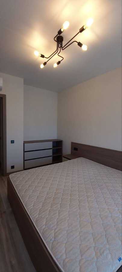 Оренда 2-кімнатної квартири 66 м², Берестейський, 67