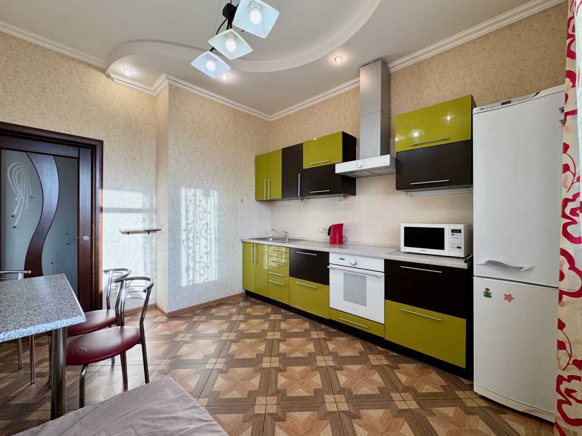 Продажа 1-комнатной квартиры 51 м², Науки просп., 30