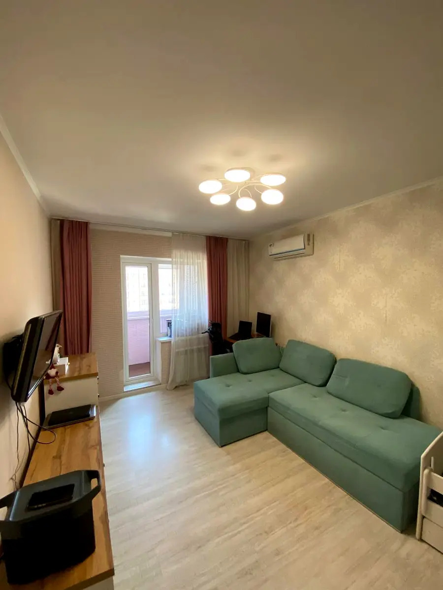 Продажа 1-комнатной квартиры 40 м², Академика Сахарова ул., 44