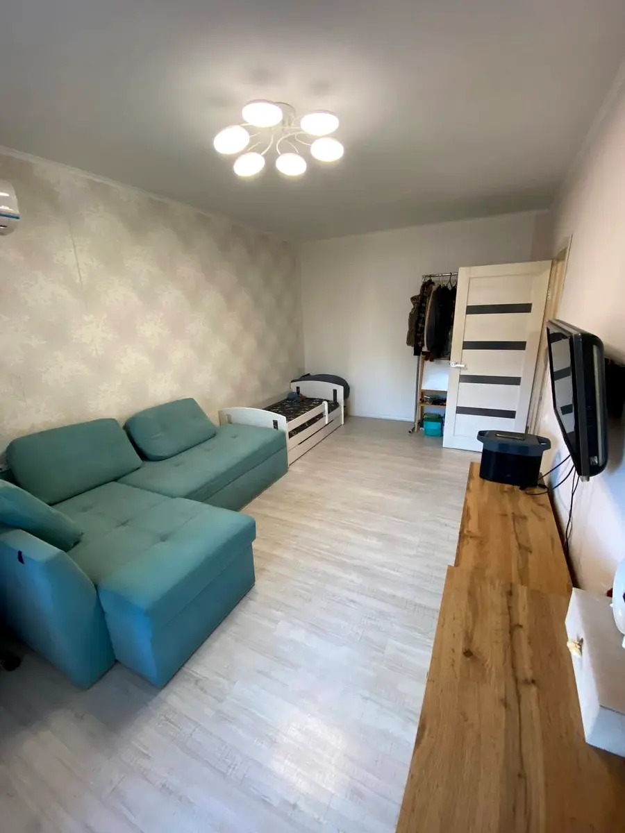 Продажа 1-комнатной квартиры 40 м², Академика Сахарова ул., 44