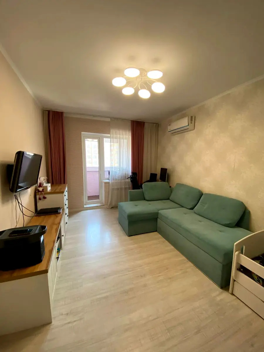 Продажа 1-комнатной квартиры 40 м², Академика Сахарова ул., 44