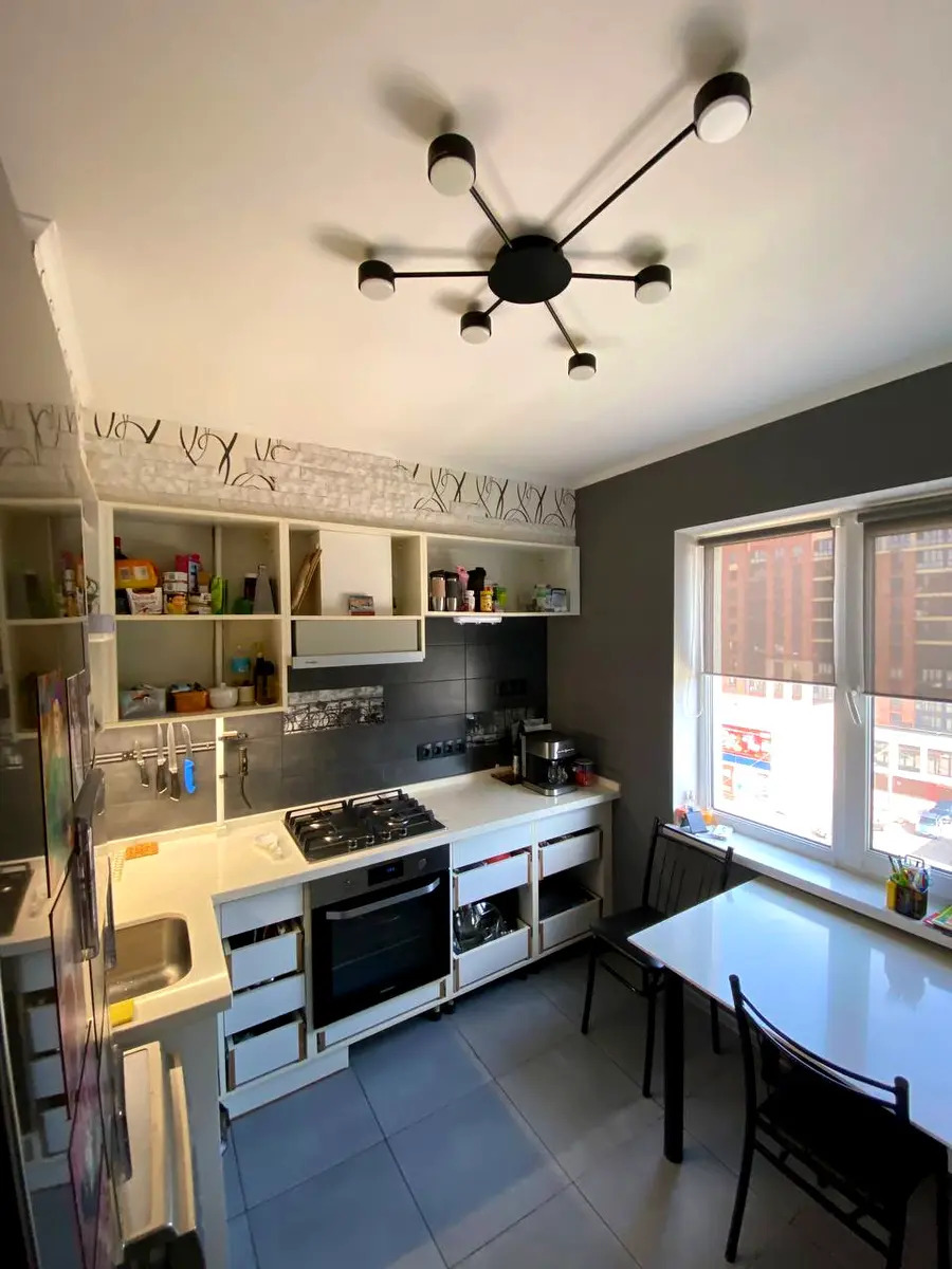 Продажа 1-комнатной квартиры 40 м², Академика Сахарова ул., 44