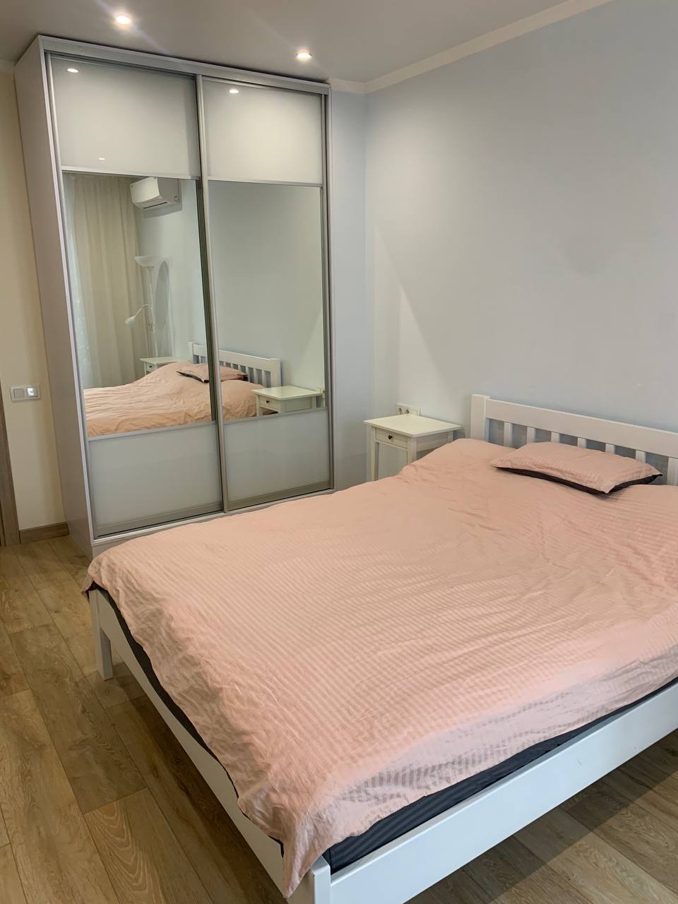 Продажа 2-комнатной квартиры 65 м², Ованеса Туманяна ул., 1