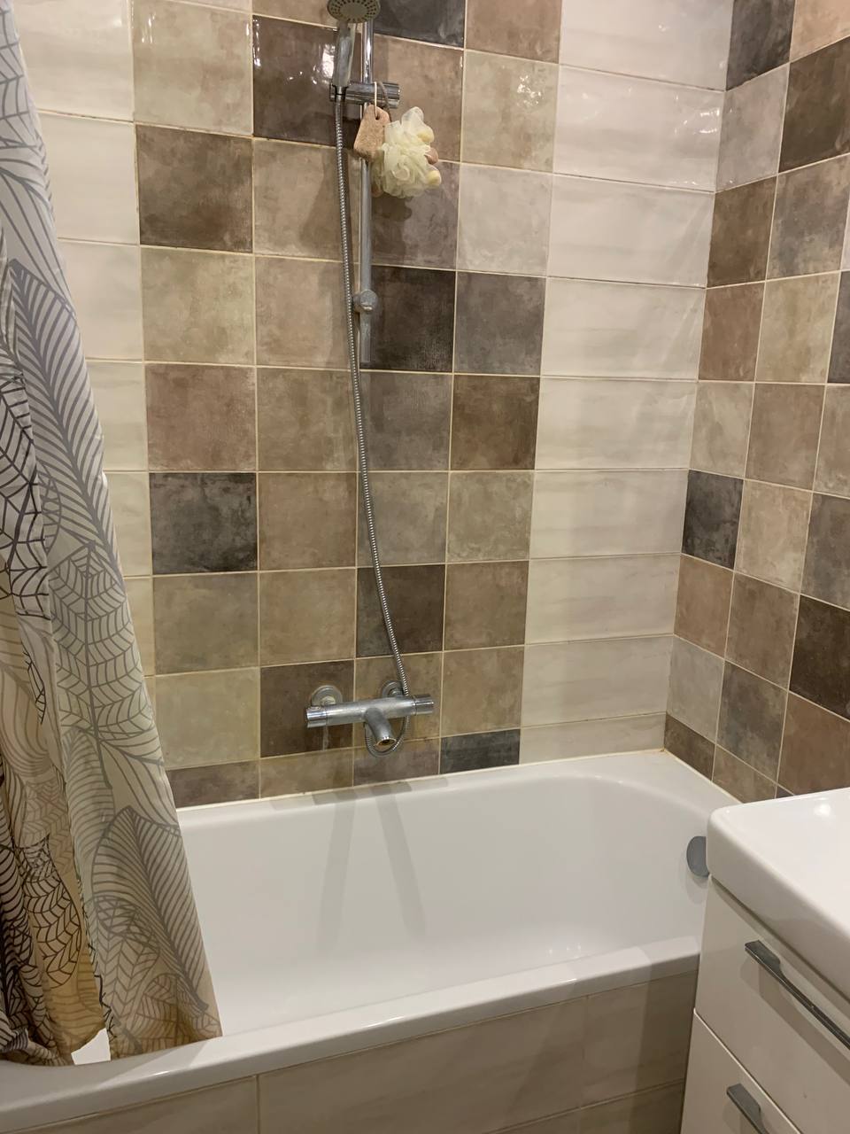 Продажа 2-комнатной квартиры 65 м², Ованеса Туманяна ул., 1