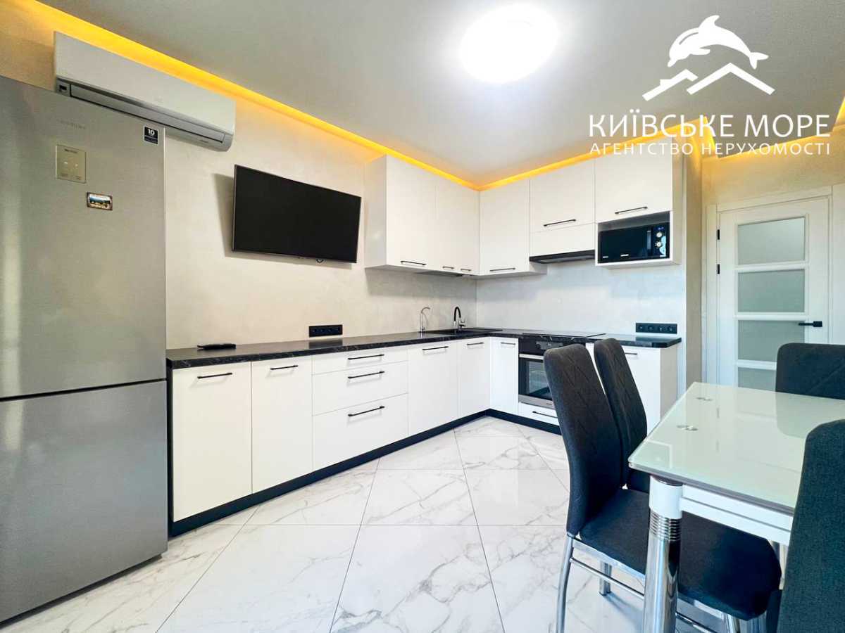 Аренда 1-комнатной квартиры 54 м², Князя Романа Мстиславича, 28А