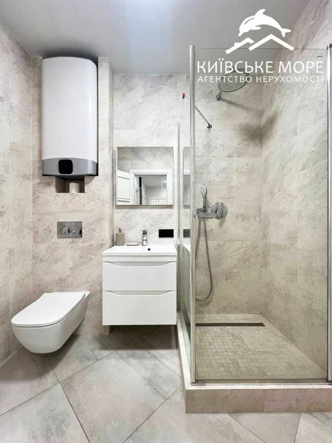 Аренда 1-комнатной квартиры 54 м², Князя Романа Мстиславича, 28А