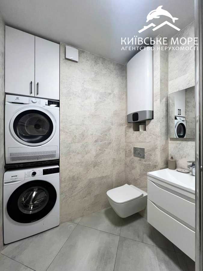 Аренда 1-комнатной квартиры 54 м², Князя Романа Мстиславича, 28А