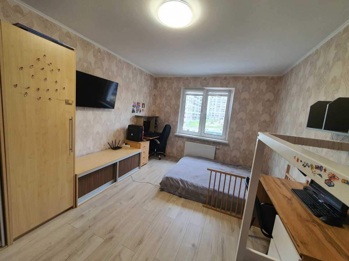 Продажа 2-комнатной квартиры 78 м², Сергея Данченко ул., 3