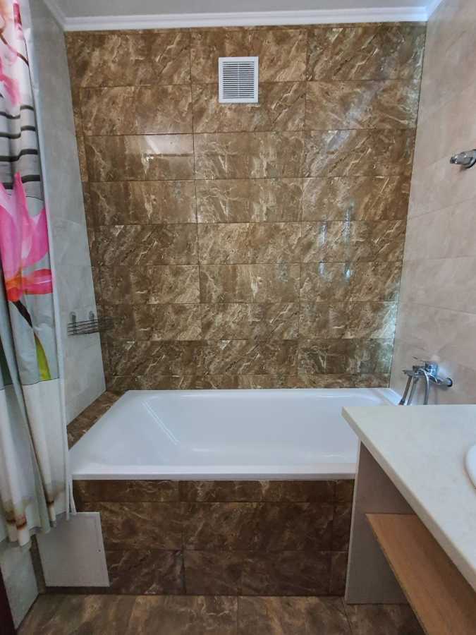 Продажа 2-комнатной квартиры 78 м², Сергея Данченко ул., 3