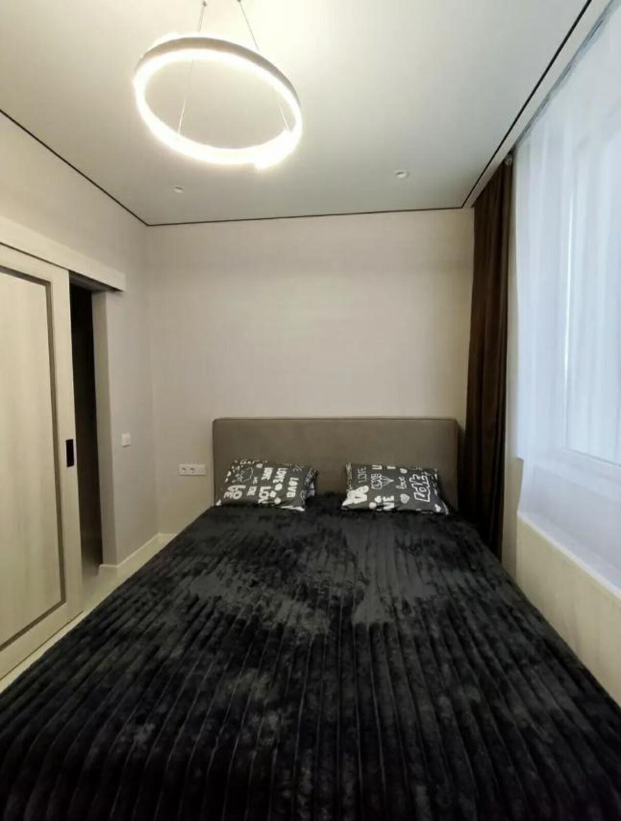 Продажа 1-комнатной квартиры 40 м², Южная ул.