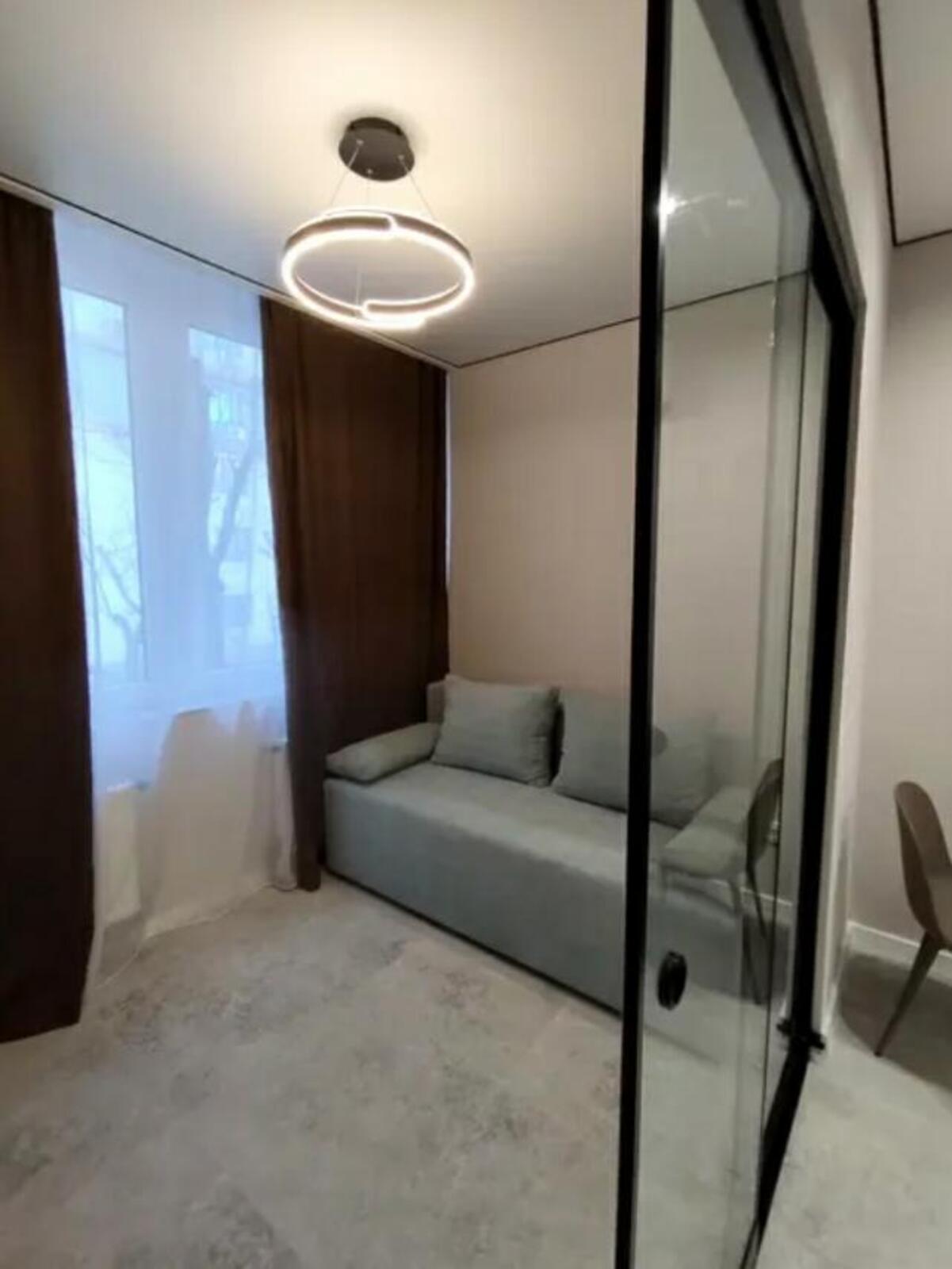 Продажа 1-комнатной квартиры 40 м², Южная ул.