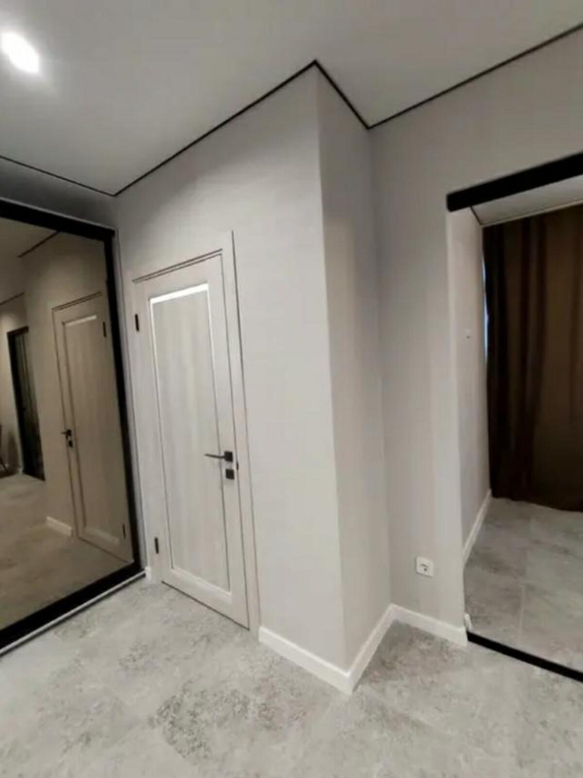 Продажа 1-комнатной квартиры 40 м², Южная ул.