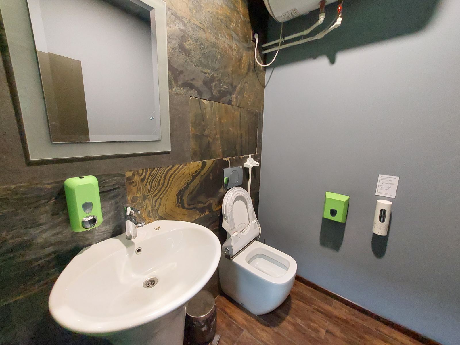 Аренда офиса 700 м², Кирилловская ул.