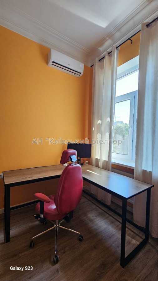 Продаж 2-кімнатної квартири 64.3 м², Велика Васильківська вул., 67/7