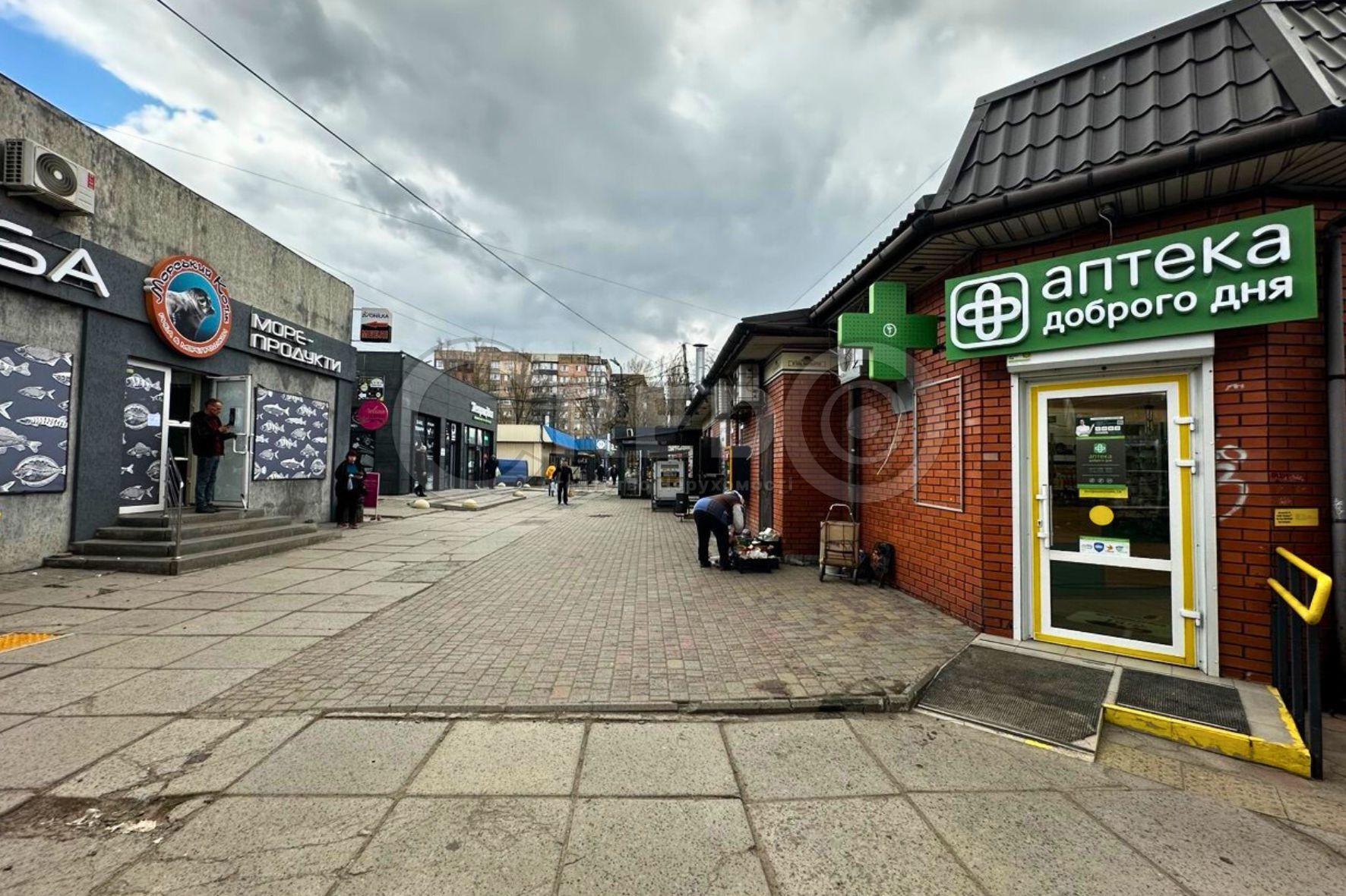 Аренда магазина 220 м², Вечернекутская ул.