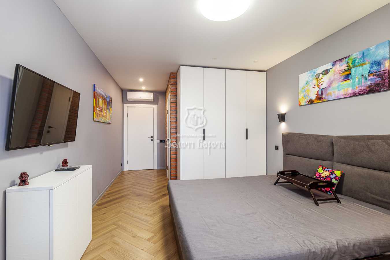 Продажа 2-комнатной квартиры 74.2 м², Академика Киприанова ул., Лебедєва, 1