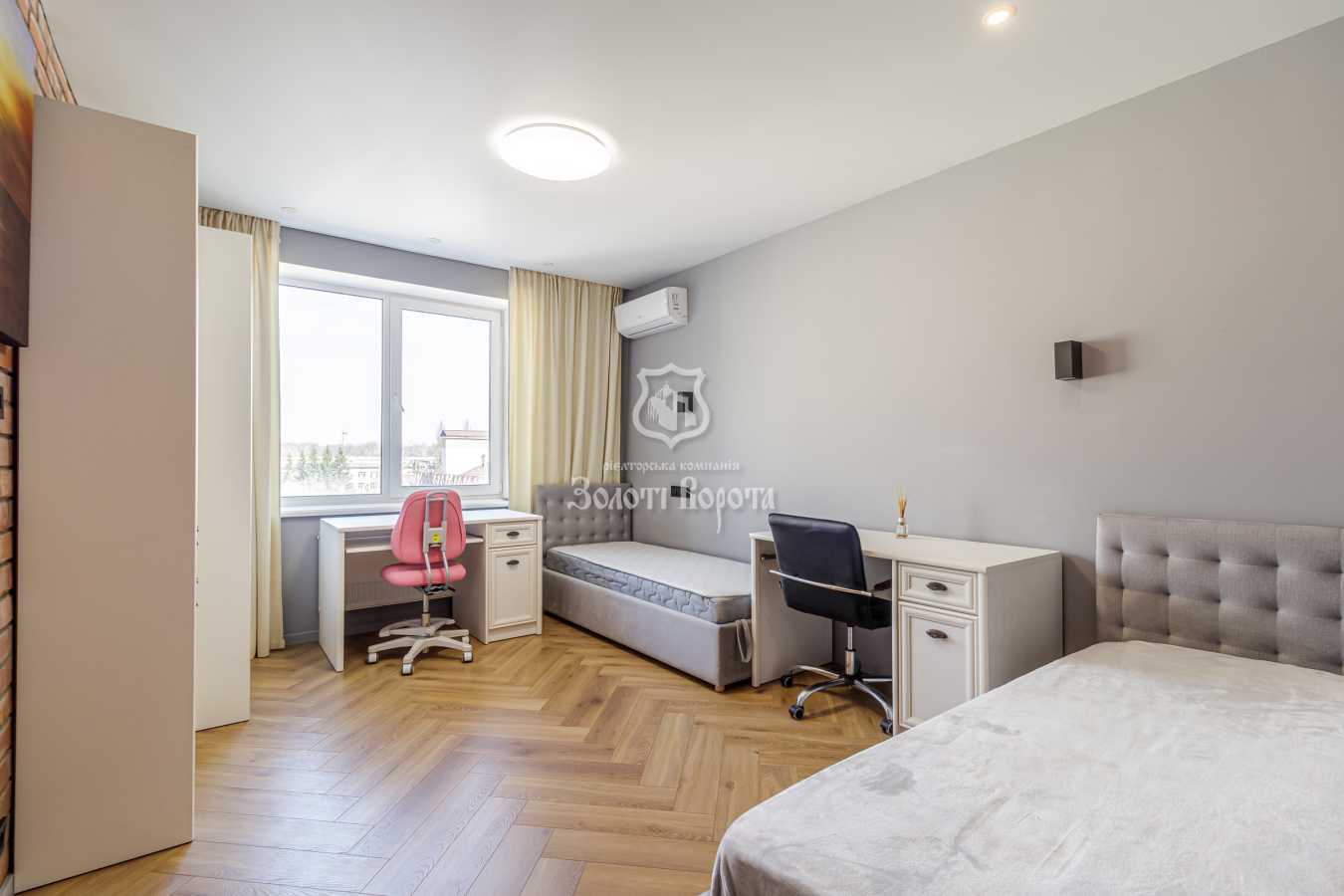 Продажа 2-комнатной квартиры 74.2 м², Академика Киприанова ул., Лебедєва, 1