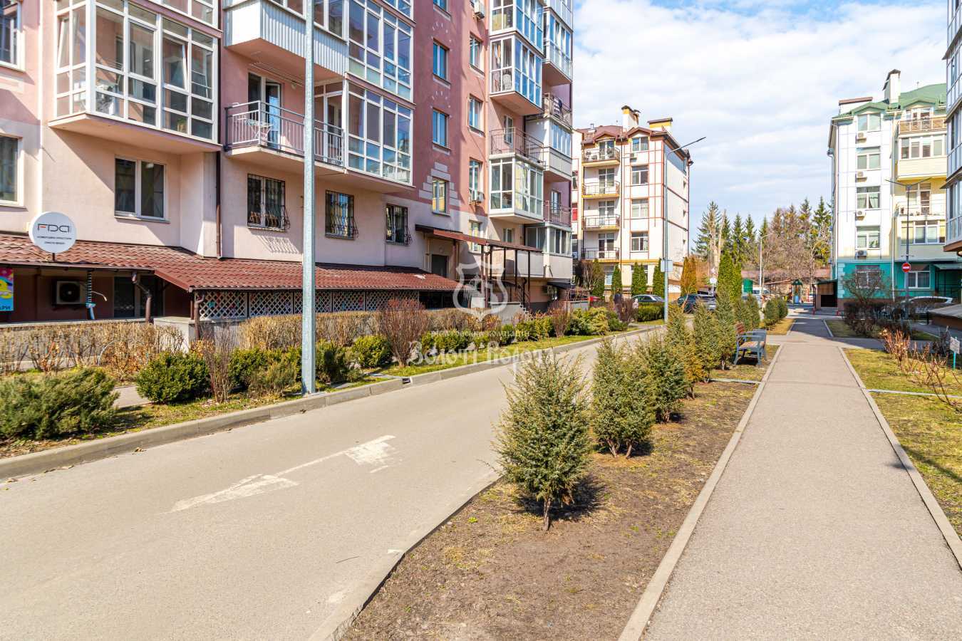 Продажа 2-комнатной квартиры 74.2 м², Академика Киприанова ул., Лебедєва, 1