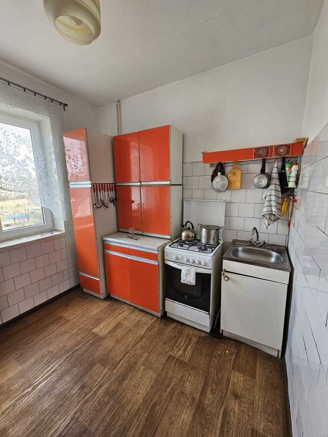 Продажа 3-комнатной квартиры 69.3 м², Героев Сталинграда просп., 48