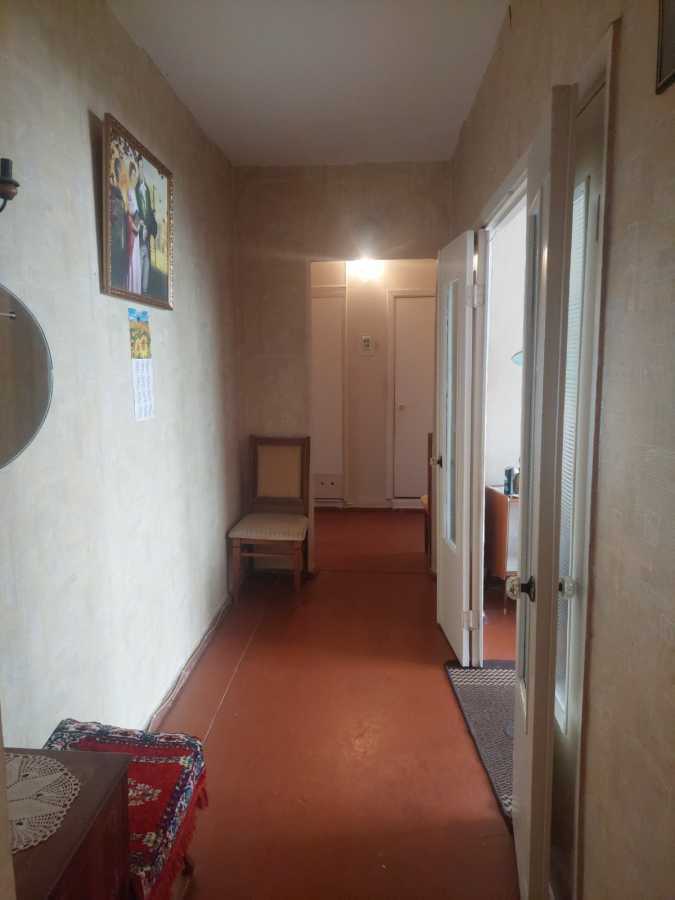 Продажа 3-комнатной квартиры 69.3 м², Героев Сталинграда просп., 48