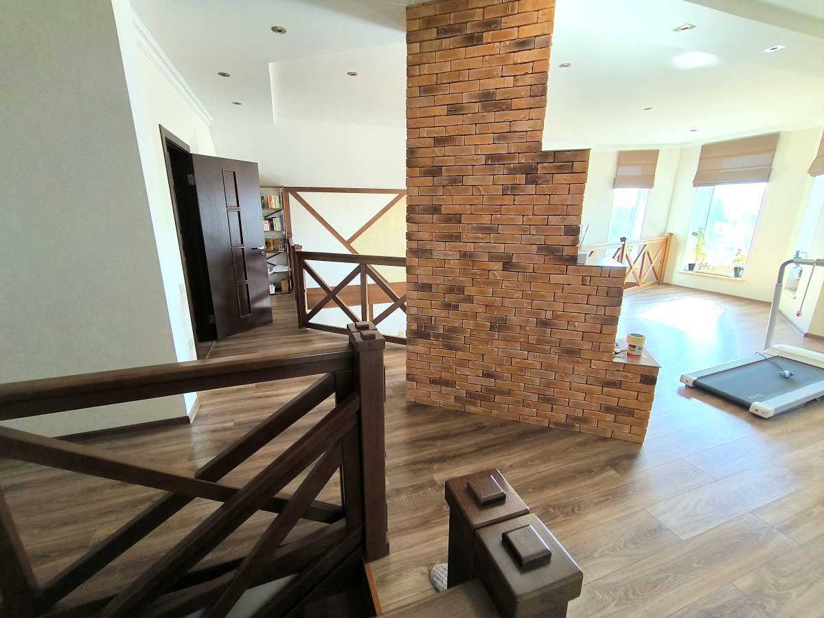 Продажа дома 221 м², квіткова