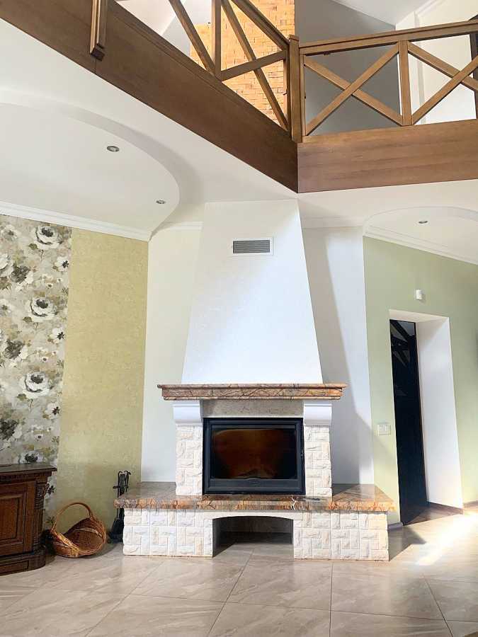 Продажа дома 221 м², квіткова