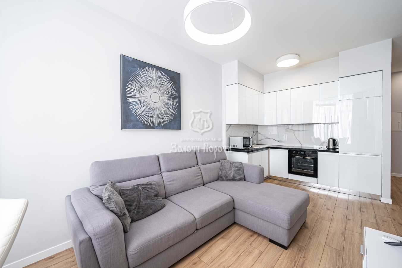 Продажа 2-комнатной квартиры 70.2 м², Евгения Коновальца ул., 44А