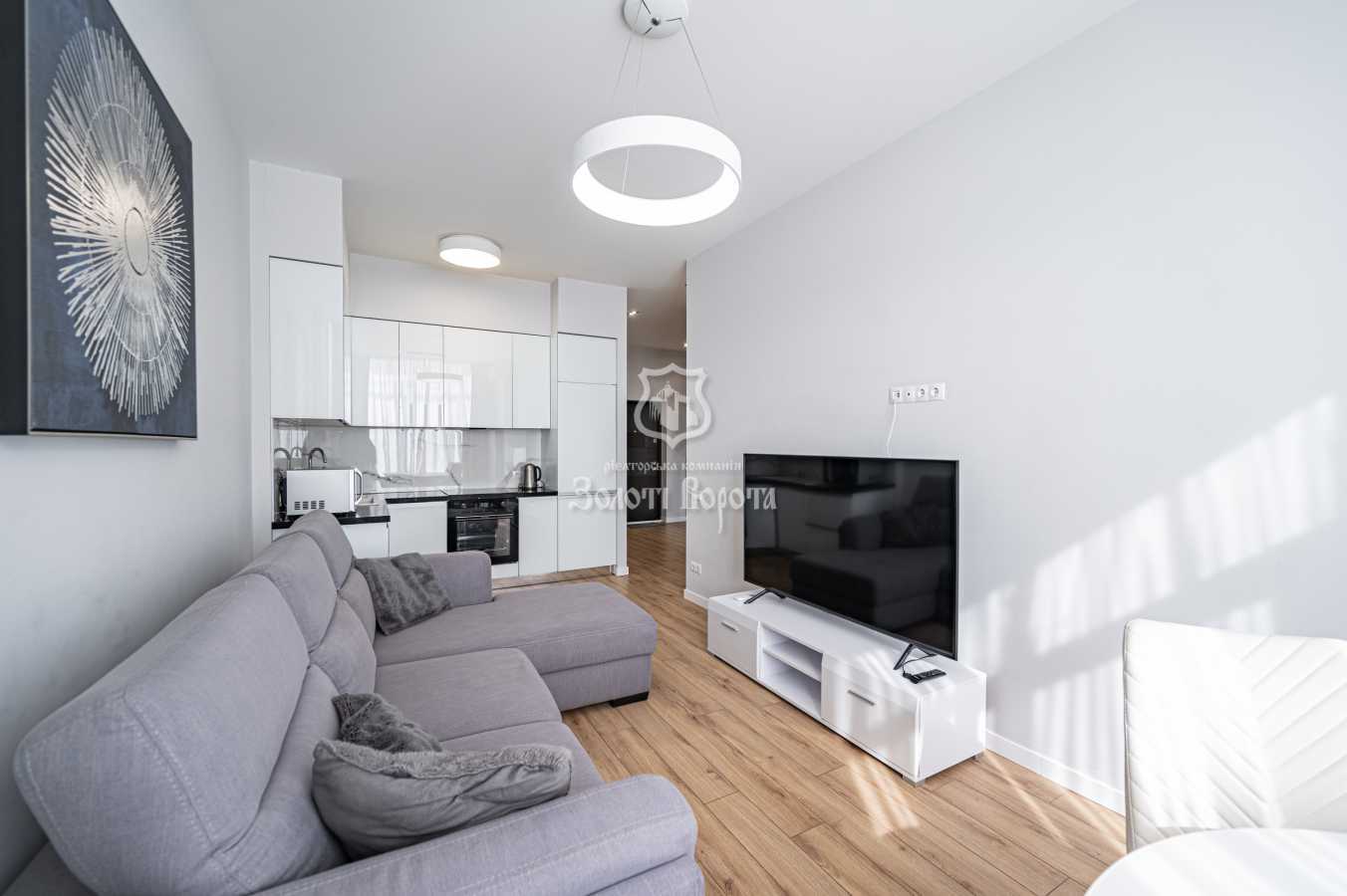 Продажа 2-комнатной квартиры 70.2 м², Евгения Коновальца ул., 44А