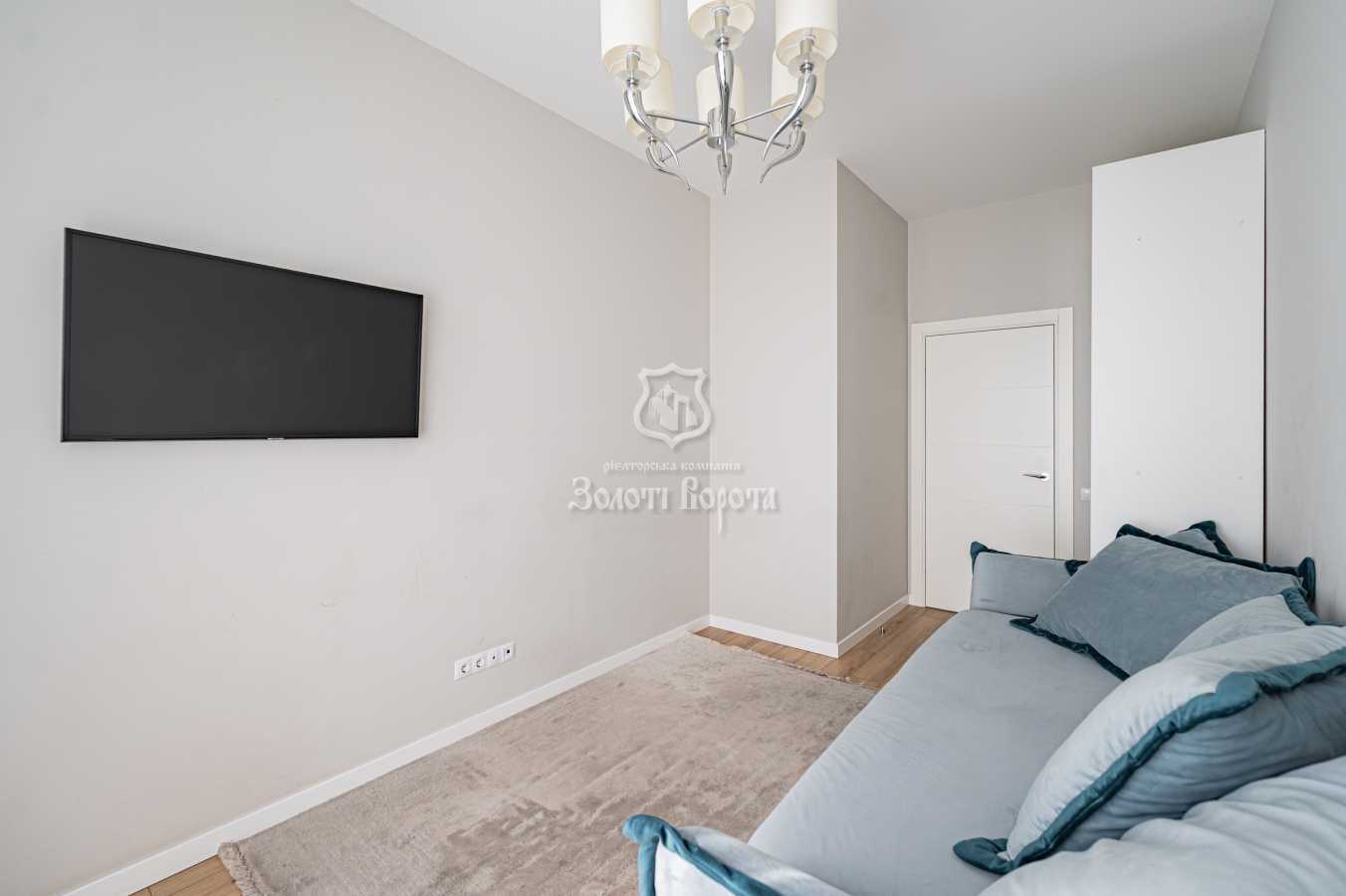 Продажа 2-комнатной квартиры 70.2 м², Евгения Коновальца ул., 44А