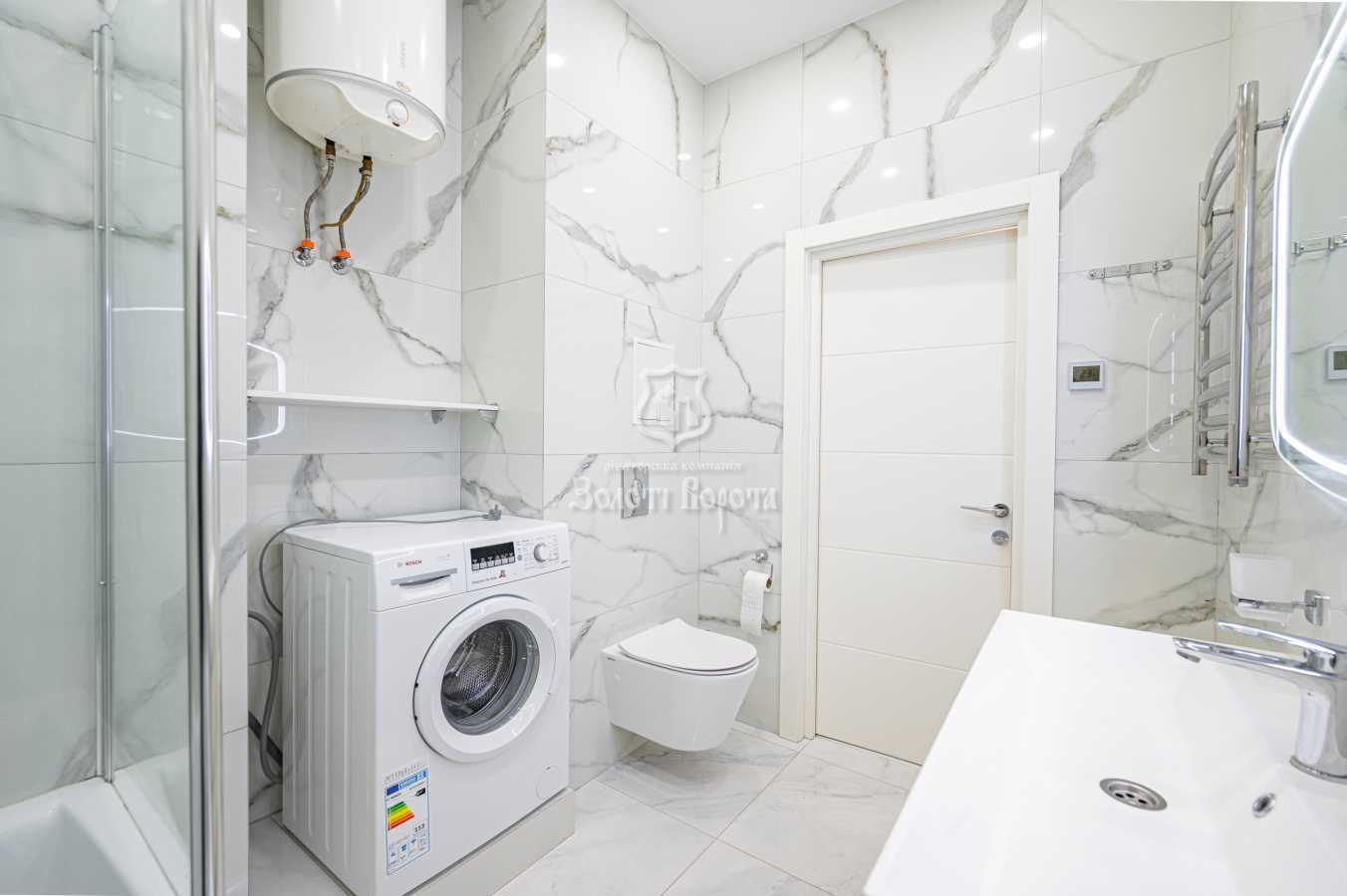 Продажа 2-комнатной квартиры 70.2 м², Евгения Коновальца ул., 44А