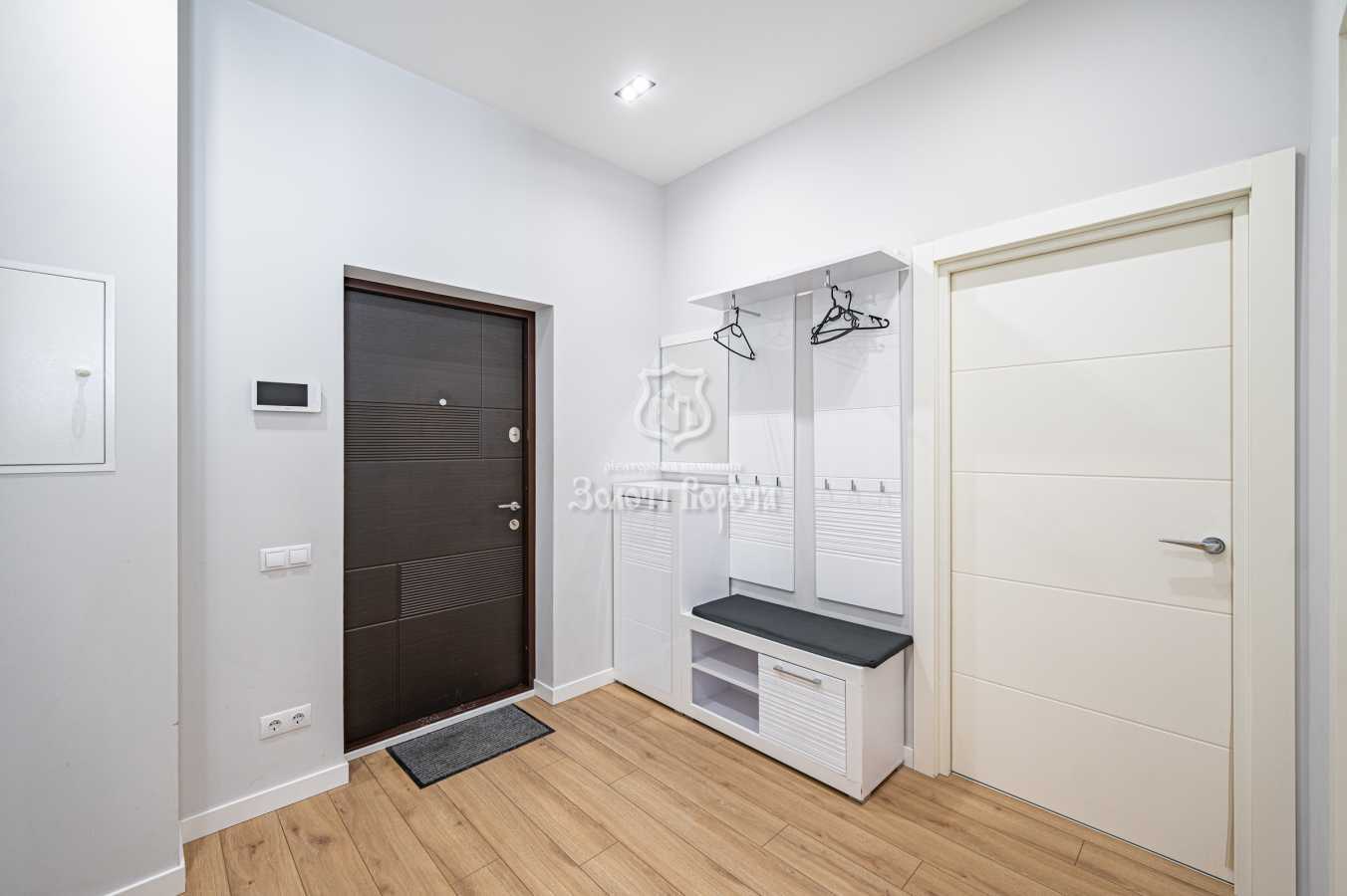 Продажа 2-комнатной квартиры 70.2 м², Евгения Коновальца ул., 44А