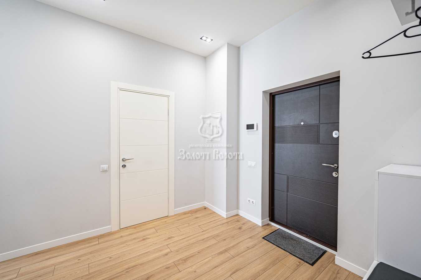 Продажа 2-комнатной квартиры 70.2 м², Евгения Коновальца ул., 44А