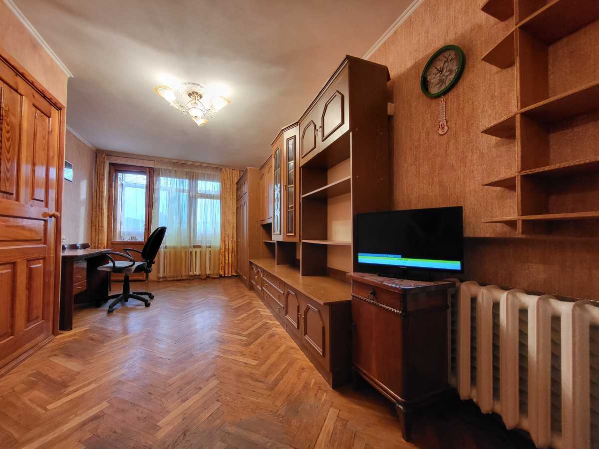 Оренда 1-кімнатної квартири 30 м², Каунаська вул., 10А