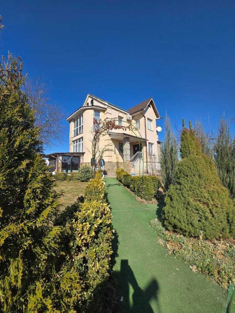 Продажа дома 140.6 м², Незалежності