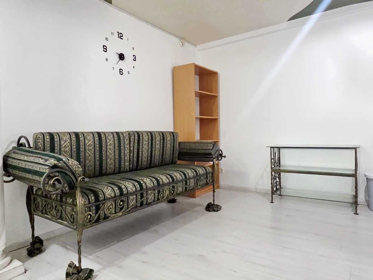 Оренда офісу 30 м², Кловський узвіз, 12