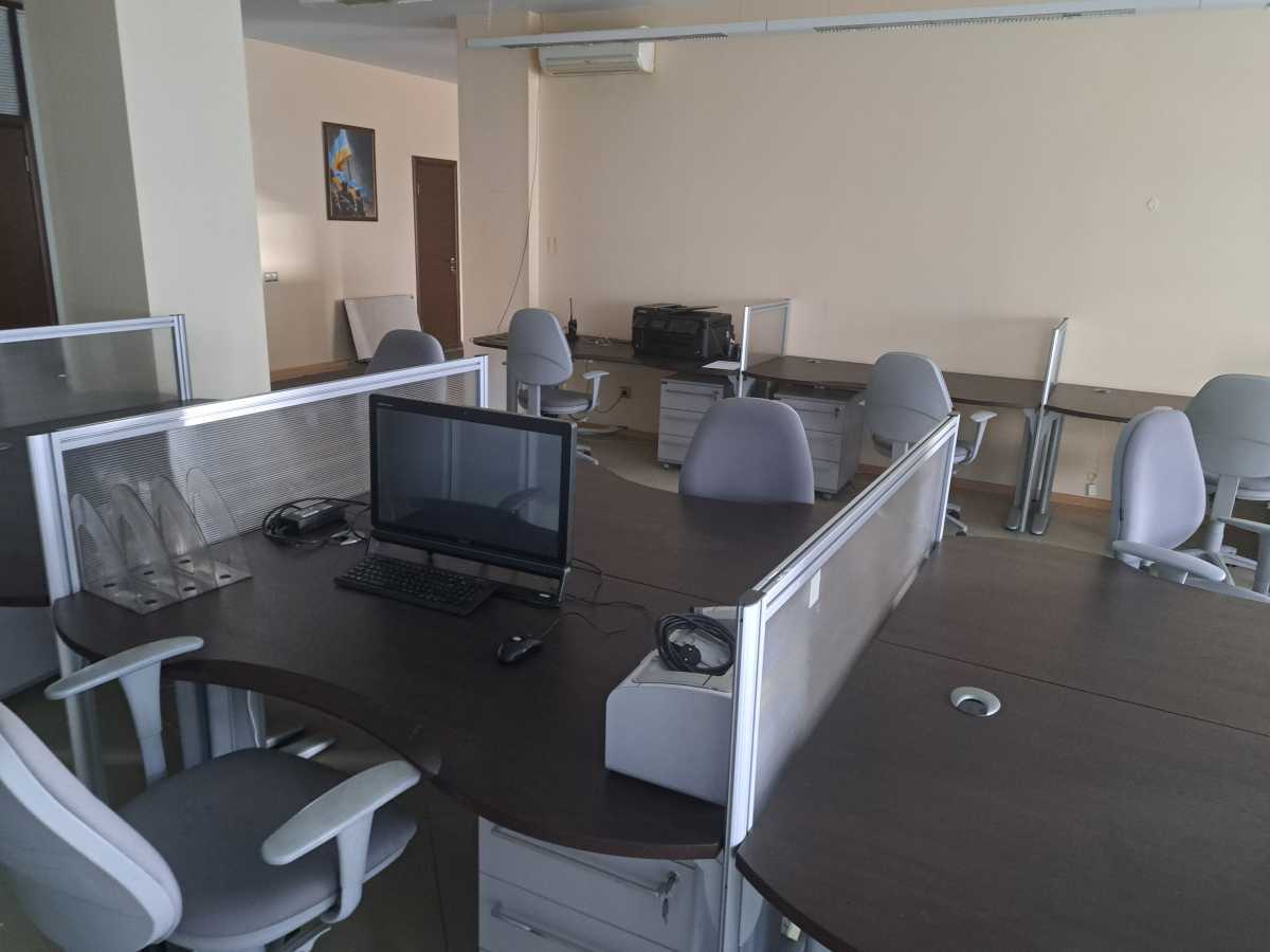 Оренда офісу 253 м², Іоанна Павла ІІ вул., 4/6